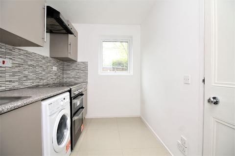 2 bedroom apartment to rent - Taeping Street, Isle of Dogs, E14