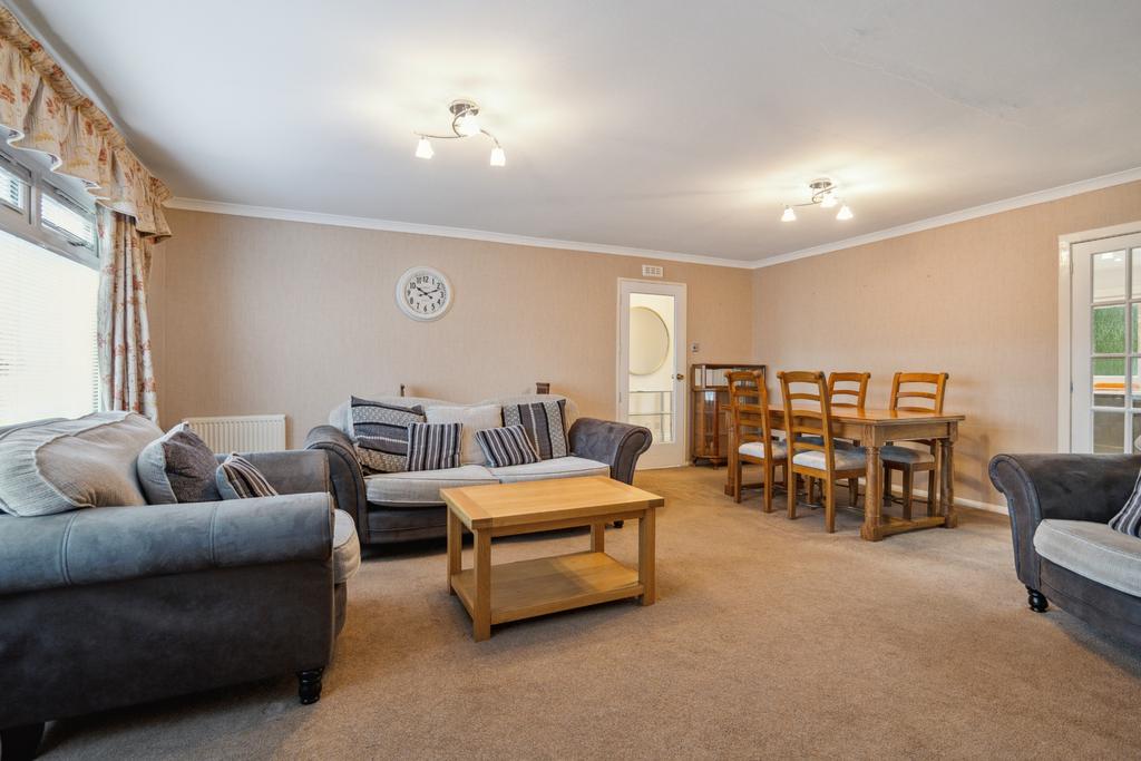 College Road, Methven, Perth, PH1 3PB 3 bed bungalow £325,000