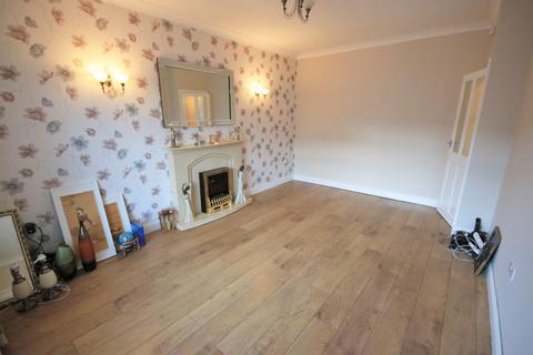2 bedroom semi-detached bungalow to rent, Exford Avenue, Wigan, WN3