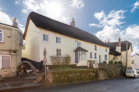 4 bedroom semi-detached house to rent, Bow, Crediton, EX17