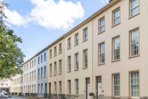 2 bedroom flat for sale, Grosvenor Street, St. Helier, Jersey