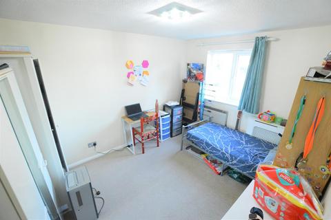 2 bedroom flat to rent, Lemsford Road, St Albans, AL1