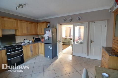 111 Brithweunydd Road, Tonypandy, CF40 2UG