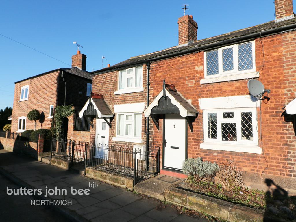 Northwich Road, Northwich 2 bed terraced house for sale £150,000