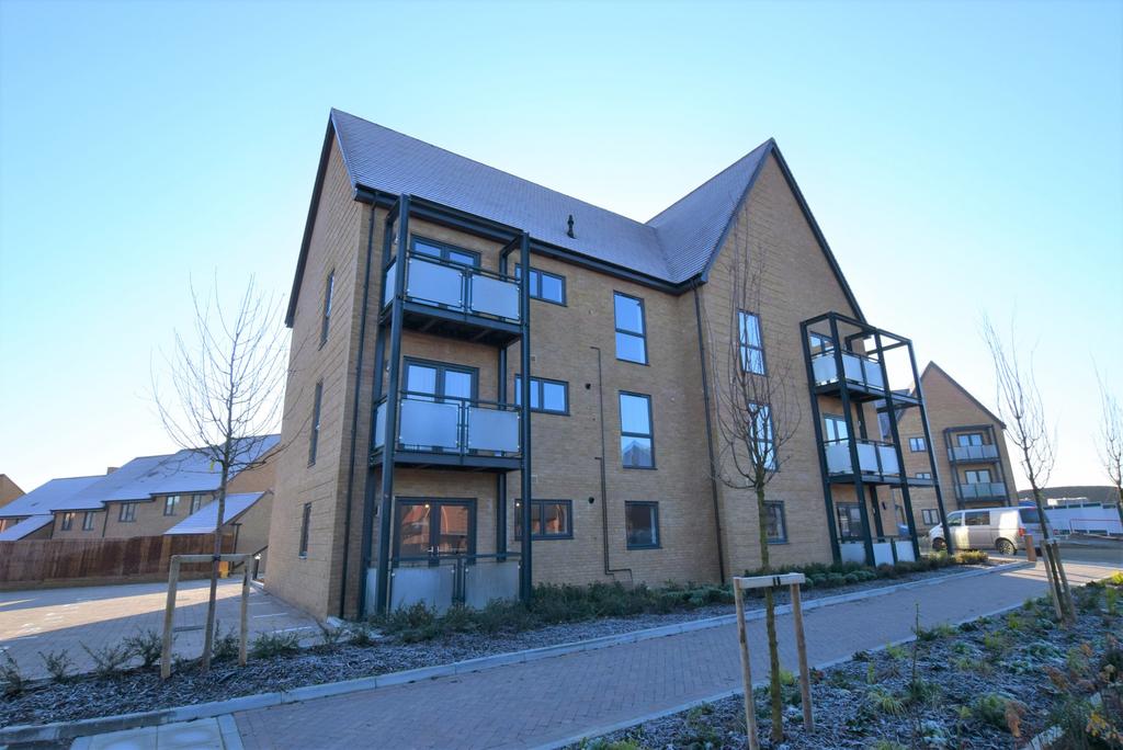 Heritage Road, Bridgefield, Ashford, Kent TN25 7LF 2 bed apartment £
