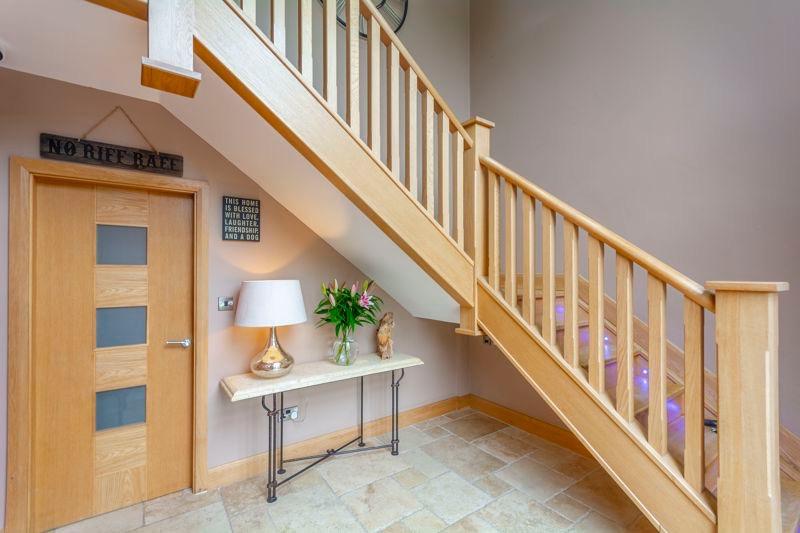 Lockton Avenue, Heanor, Derbyshire... 5 bed detached house £575,000