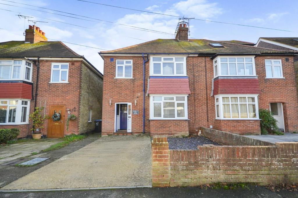 Green Lane, Broadstairs 3 bed semidetached house £415,000