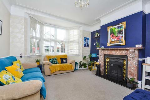 5 bedroom semi-detached house for sale - Walmsley Road, Broadstairs