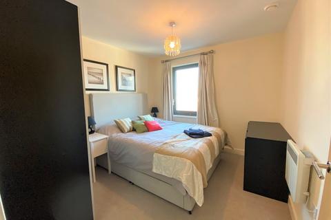 2 bedroom apartment for sale, Uxbridge Road, Acton, London