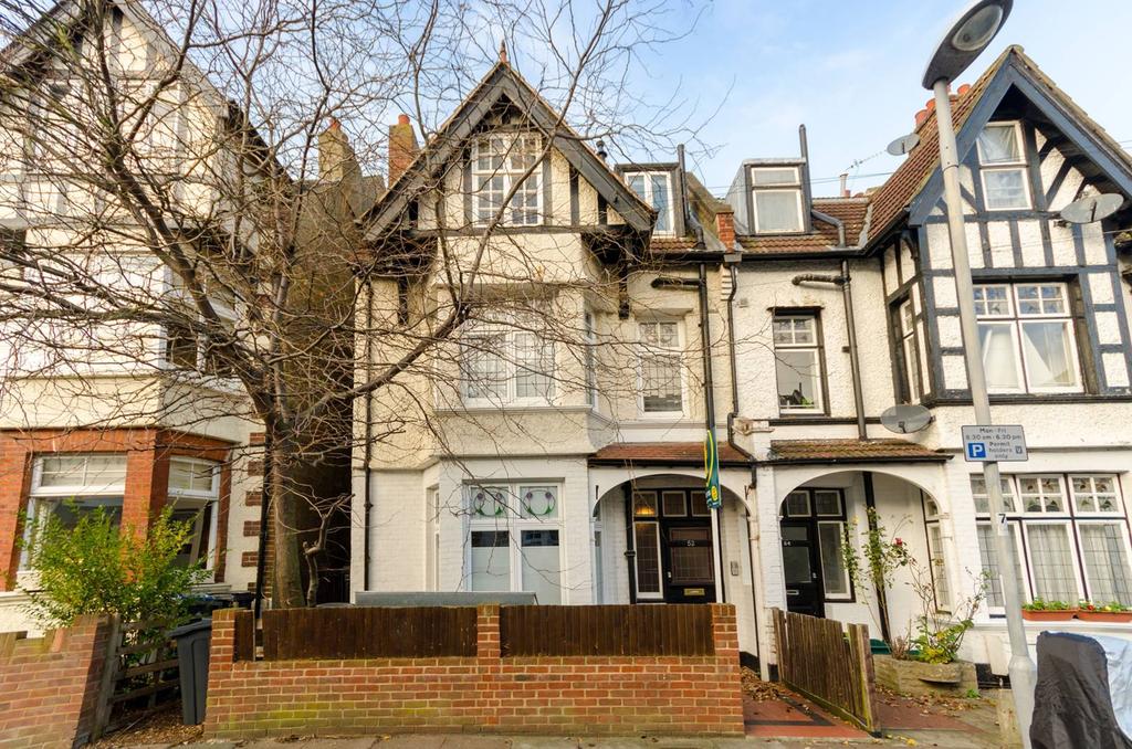 Guilford Avenue, Surbiton, KT5 1 bed flat £325,000