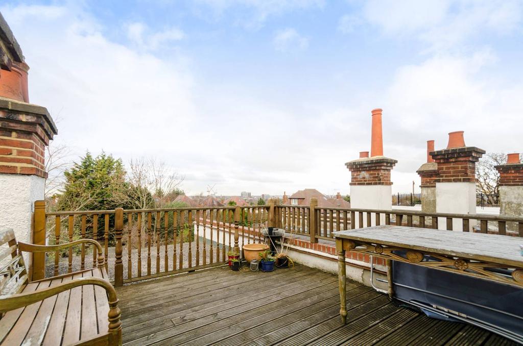 Guilford Avenue, Surbiton, KT5 1 bed flat £325,000