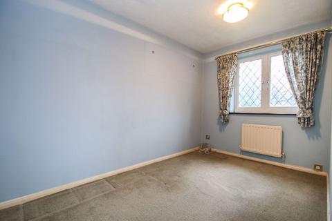27 Marsworth Close, Hayes, UB4 9SZ