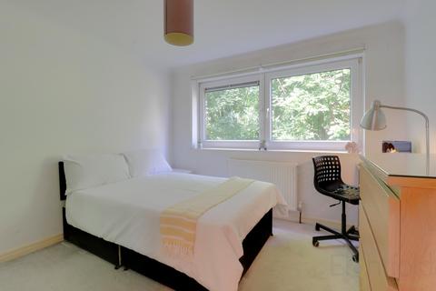 undefined, Highbrook Close, Brighton
