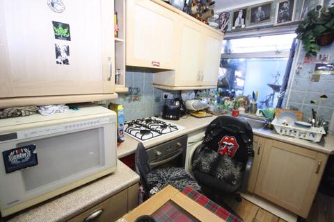 7, Floriston Court Whitton Avenue West, Northolt, UB5 4JX