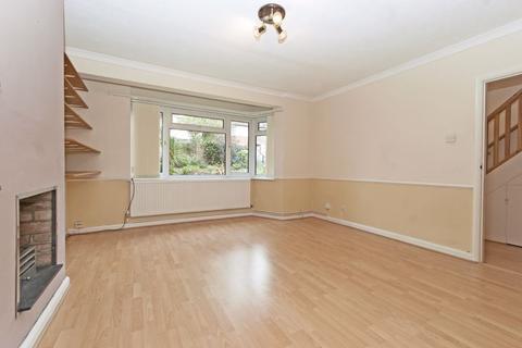 3 bedroom semi-detached house to rent - Abbotshall Avenue, Southgate, N14
