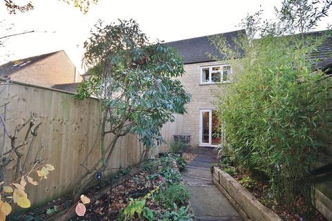57 Eton Close, Witney, OX28 3GB