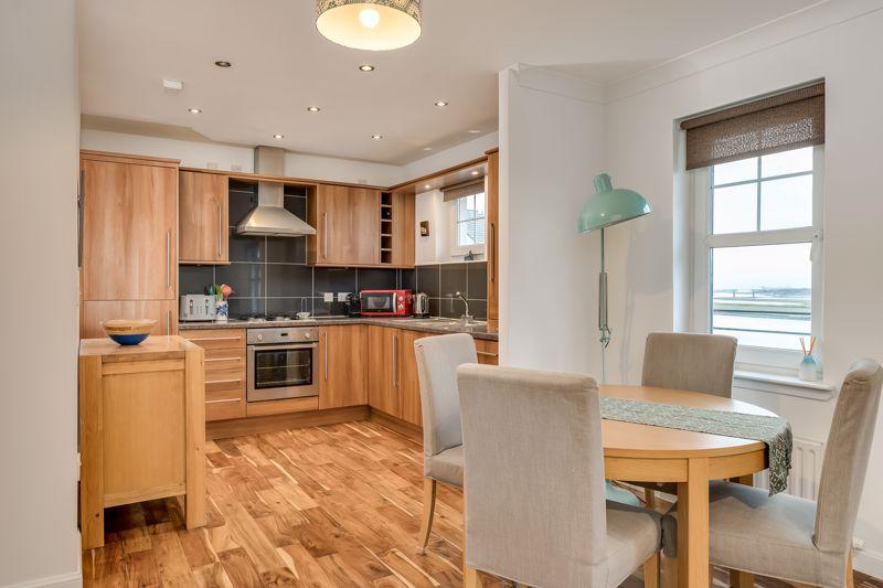 75 Belfast Quay, Irvine, KA12 8PR 2 bed apartment £149,995