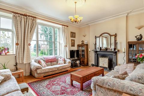 6 The Quadrant, Exeter, EX2 4LE