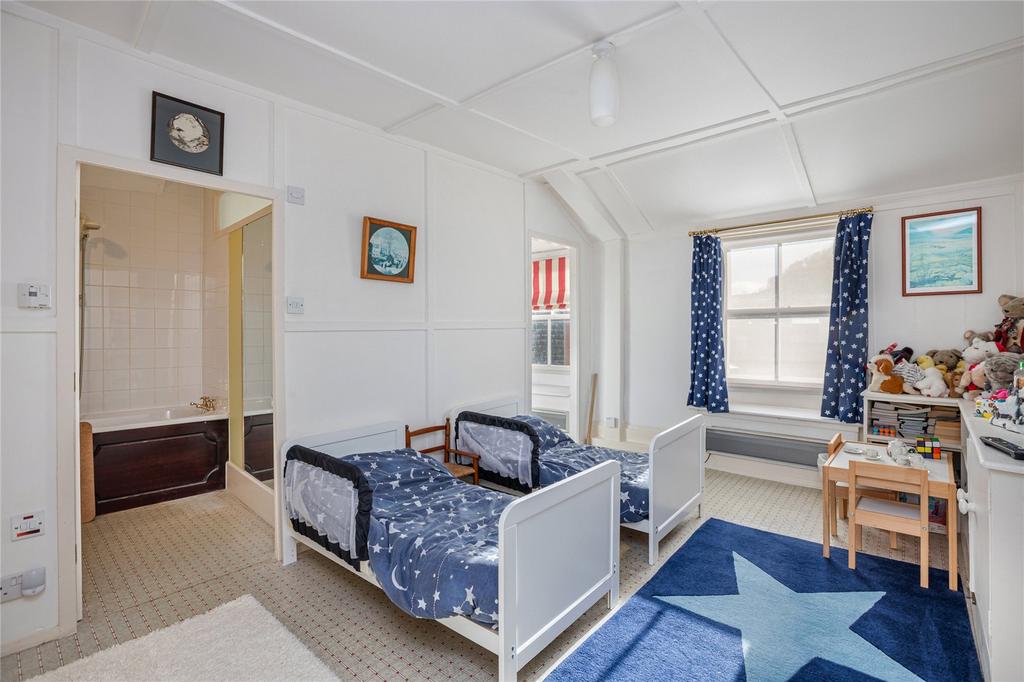 Bedroom 5
