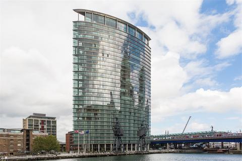 3 bedroom apartment to rent, West India Quay, Hertsmere Road, Canary Wharf, E14