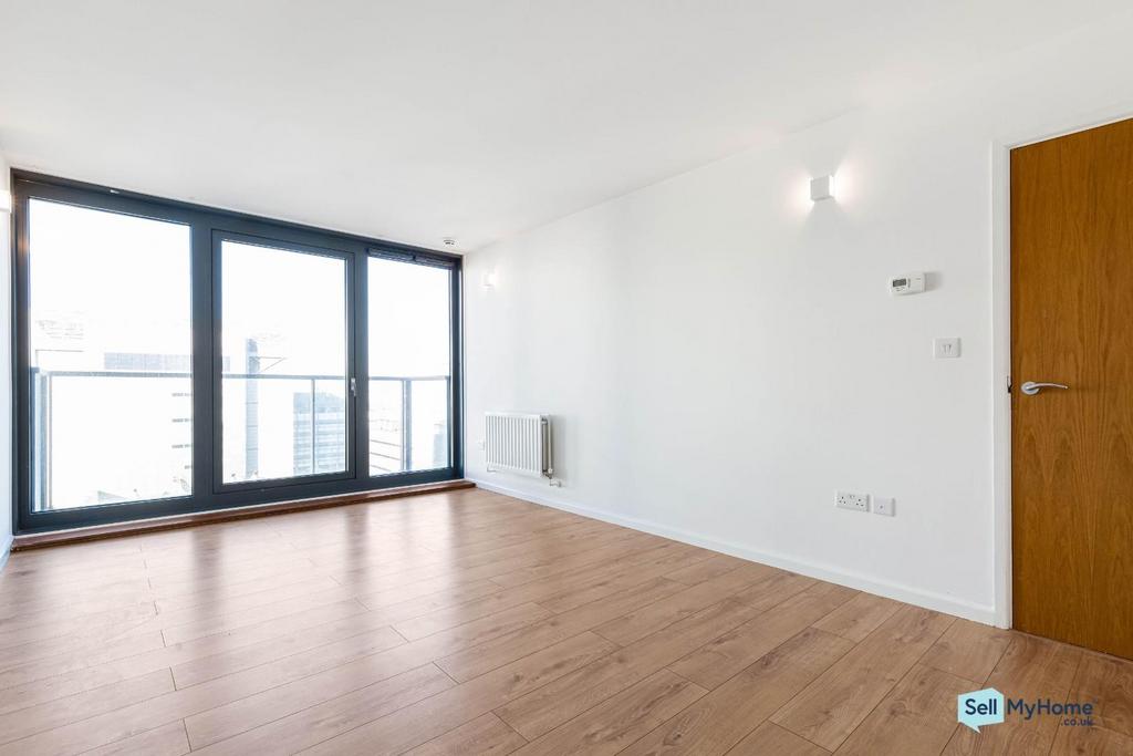Sell My Home-79 Elektron Tower-11.jpg