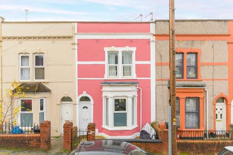 28 Belton Road, Bristol, BS5 0JS