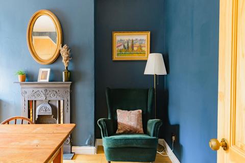 28 Belton Road, Bristol, BS5 0JS
