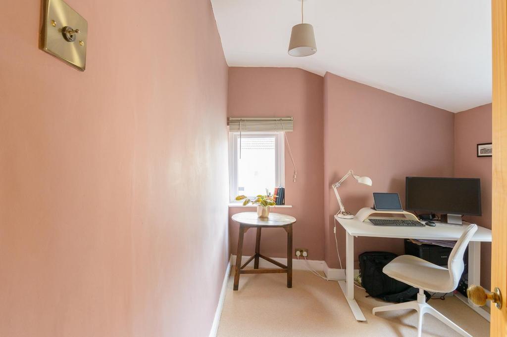 DAORNOTLEB82 - Bedroom I.jpg