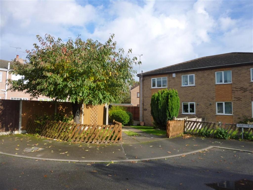 Maryfield House, Maryfield Close... 2 bed semidetached house £575