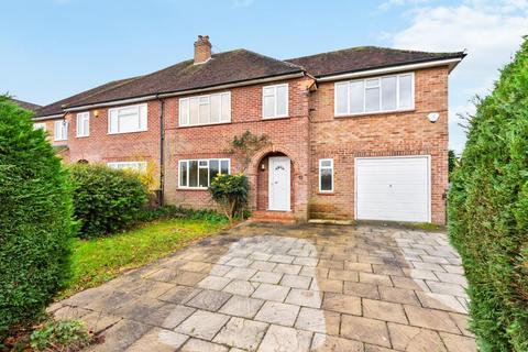 27 Burpham Lane, Guildford, GU4 7LN