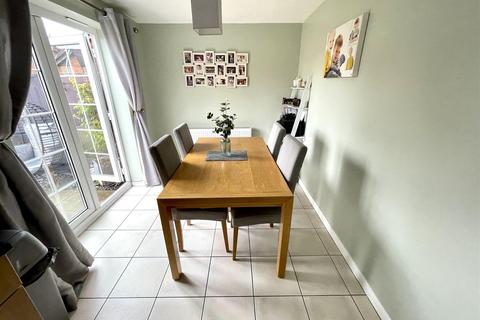 7 Gibson Close, Kirkby, Liverpool, L33 4BB