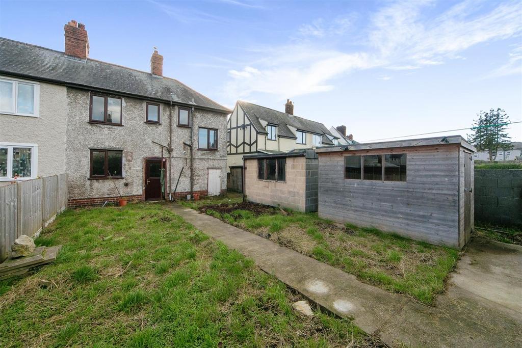 Marl Crescent, Llandudno Junction 3 bed semidetached house £150,000