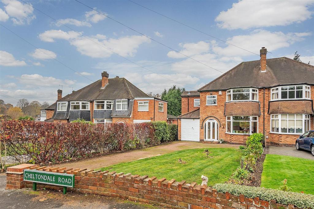 Cheltondale Road, Solihull 4 bed semidetached house £500,000