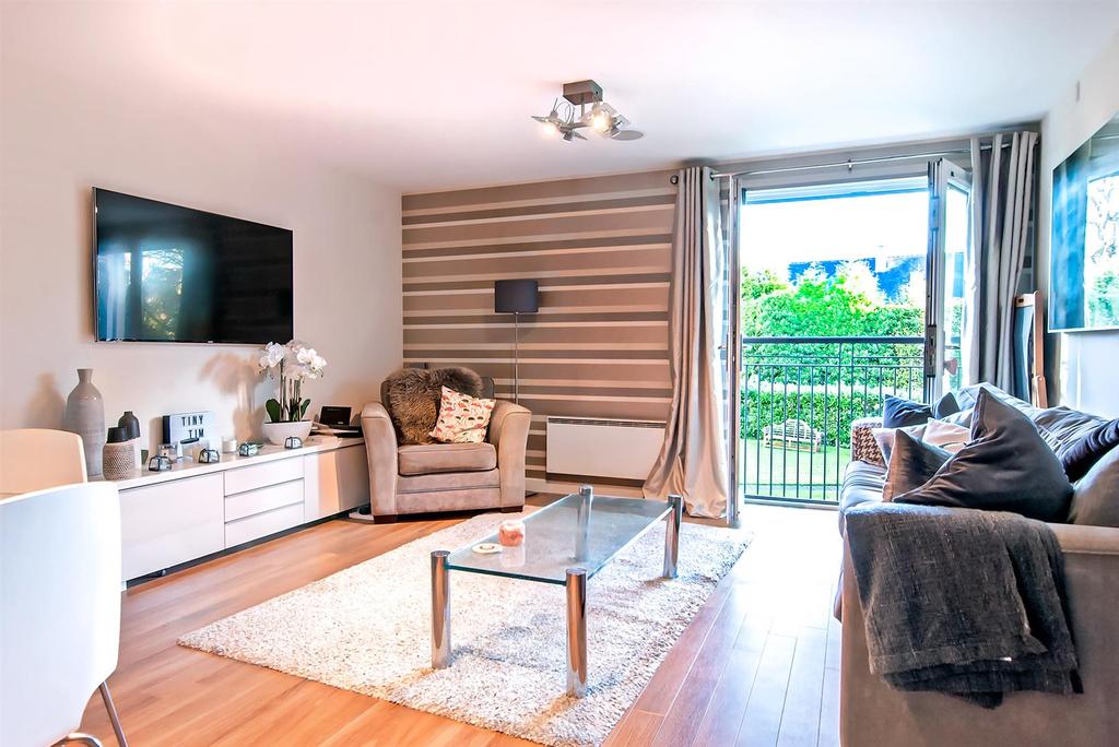 Elmfield Square, Gosforth, Newcastle Upon Tyne 2 bed apartment £1,450