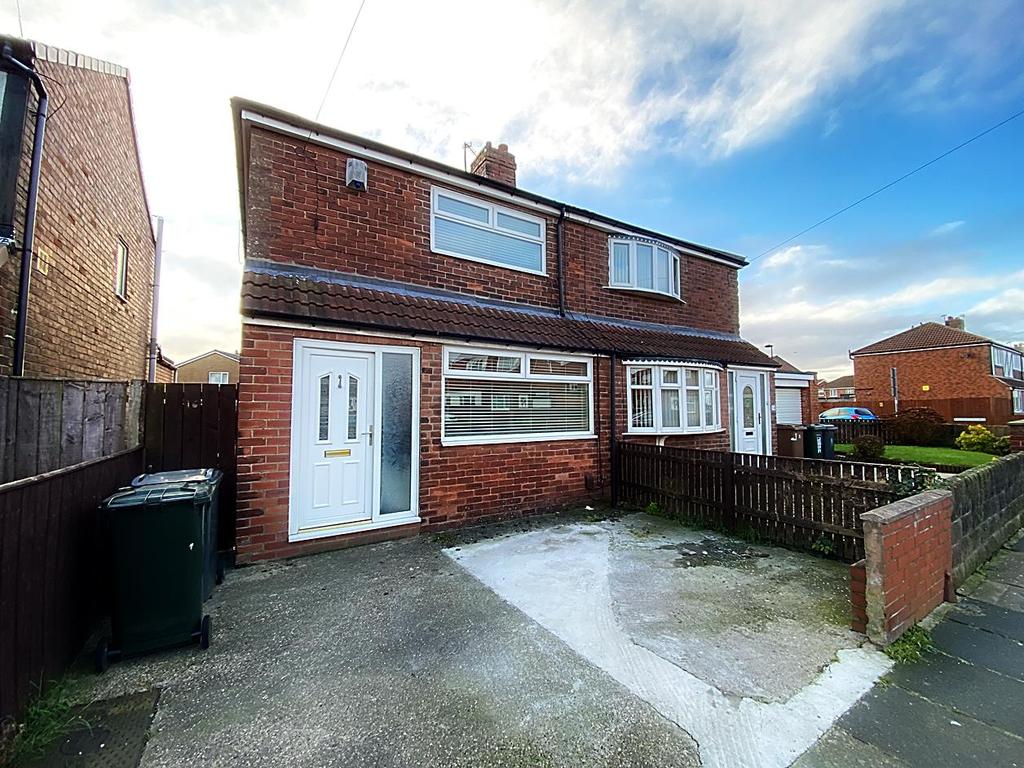 Warkworth Avenue, Kings Estate 2 bed semidetached house £129,950