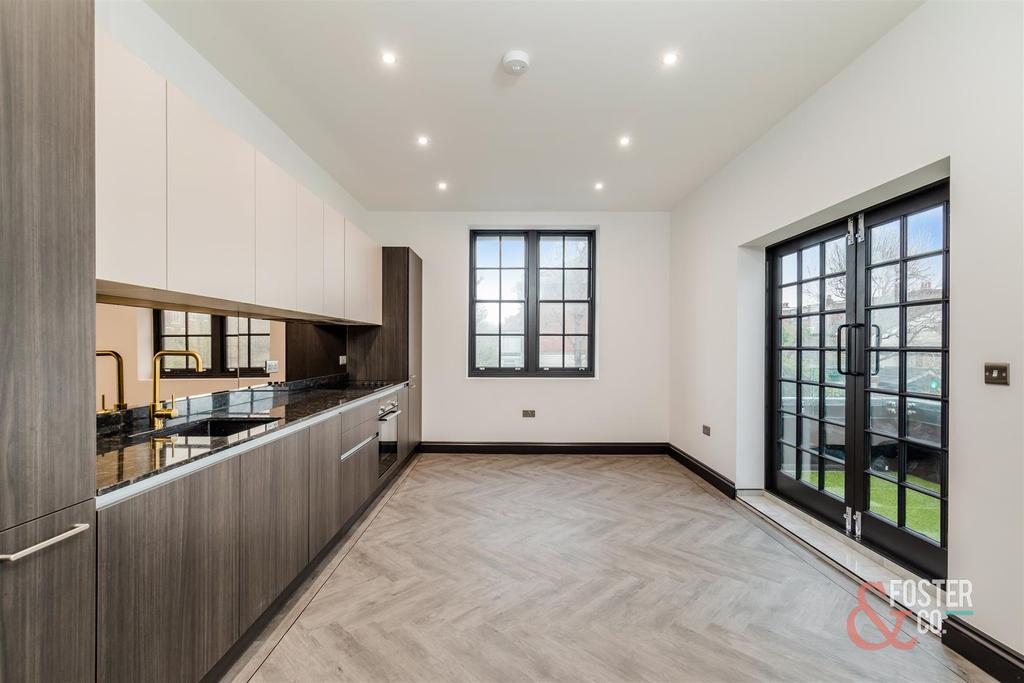 Dyke Road, 218, Flat 2-5.JPG