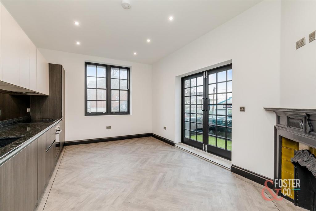 Dyke Road, 218, Flat 2-2.JPG