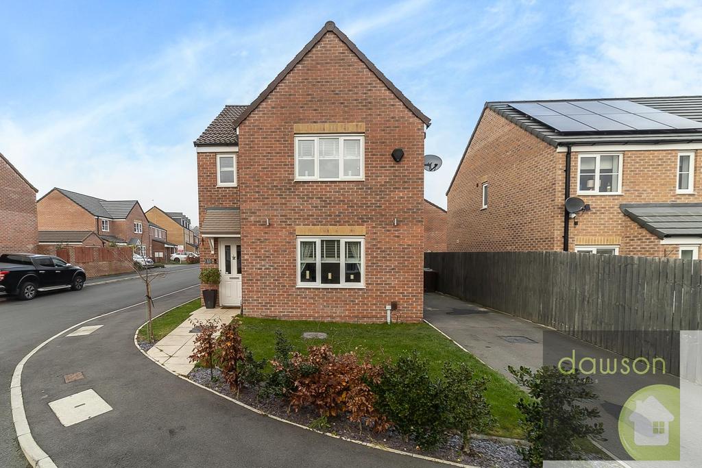 Friarwood Avenue, Pontefract 3 bed detached house £260,000