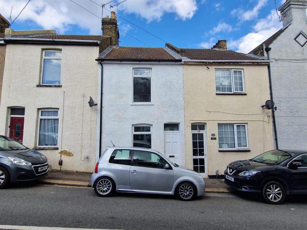 Wykeham Street, Strood 3 bed terraced house for sale £220,000