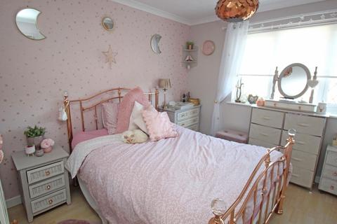 74 Shearwater Close, Stevenage, SG2 9RX