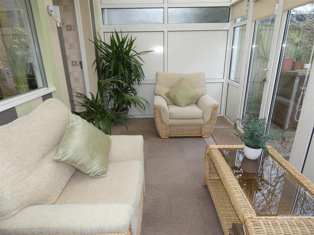 Ivy House Road, Whitstable 2 bed house £1,300 pcm (£300 pw)