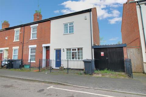 2 bedroom end of terrace house for sale - Cecil Road, Gloucester
