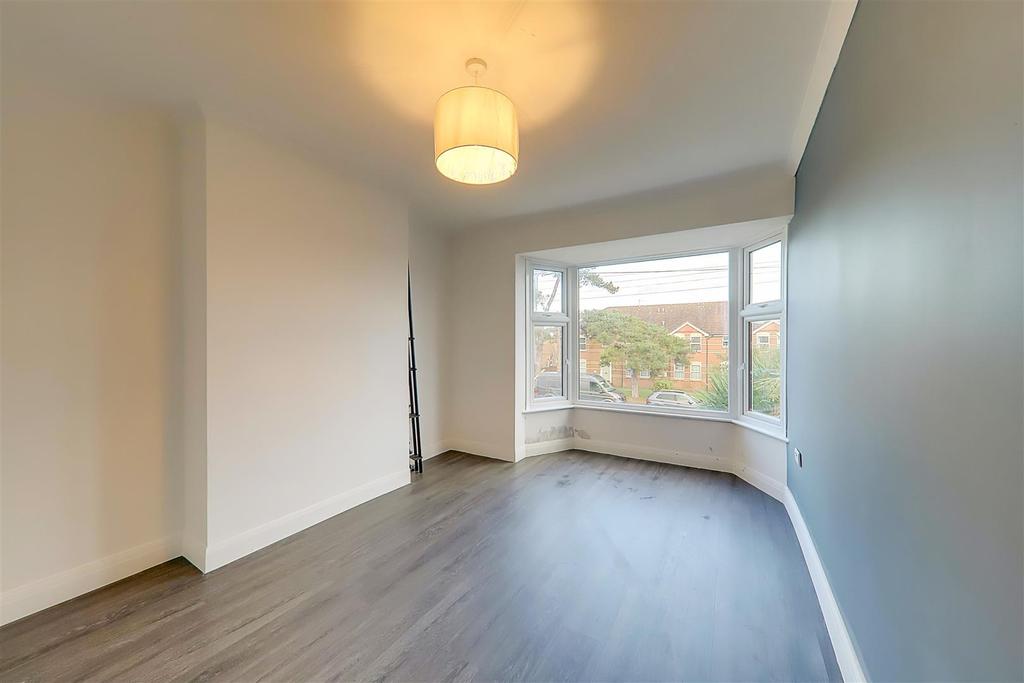 Dominion Road, Worthing, BN11 1 bed in a house share £695 pcm (£160 pw)