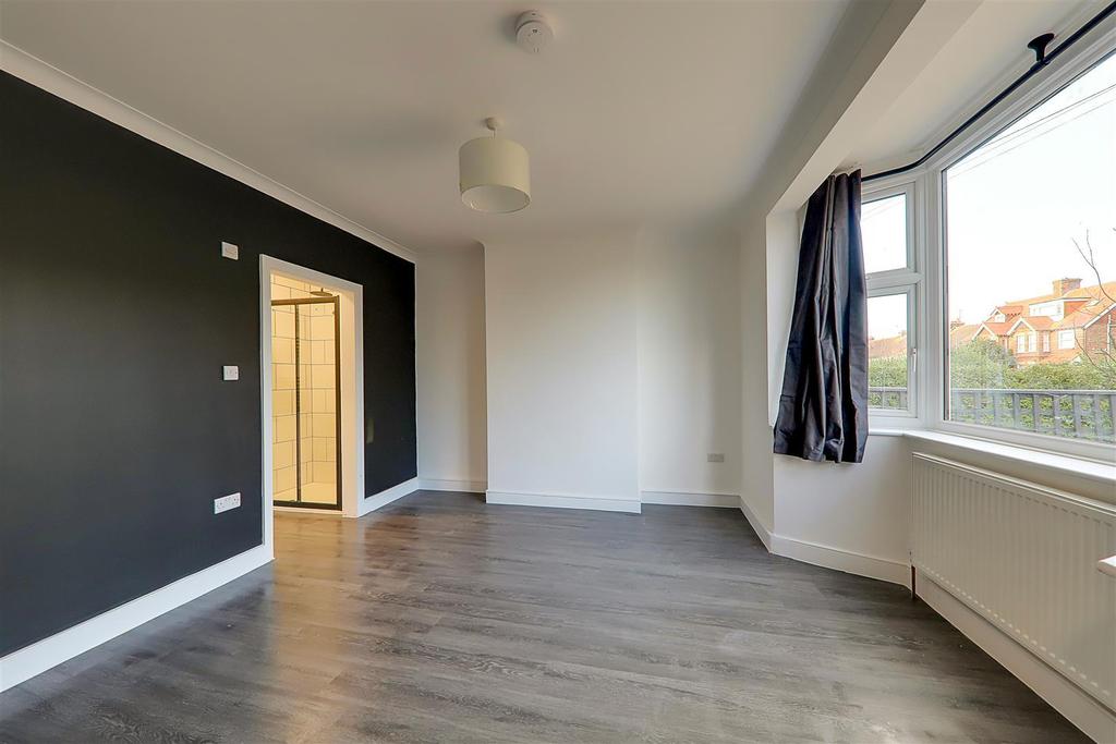 Dominion Road, Worthing 1 bed in a house share £725 pcm (£167 pw)