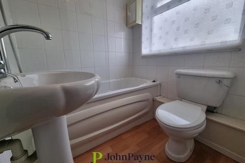 4 Anderton Road, Aldermans Green, Coventry, CV6 6JN