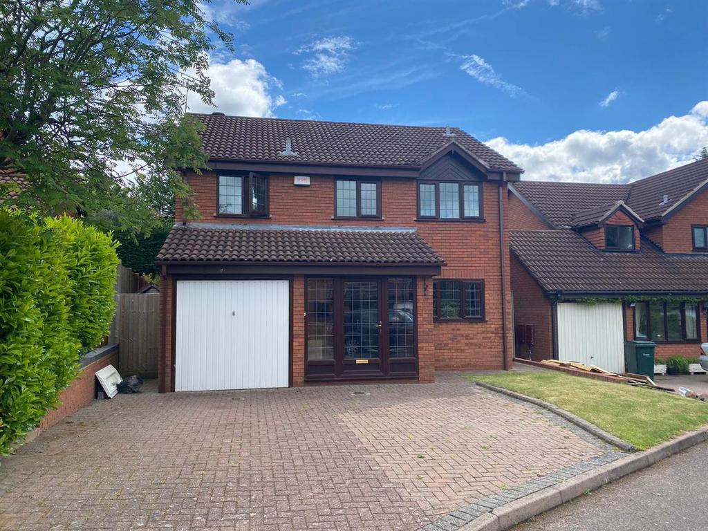 Larkfield Way, Coventry 4 bed detached house £1,595 pcm (£368 pw)