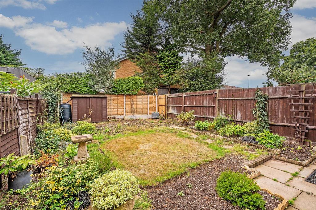 Needhill Close, Knowle, Solihull 2 bed semidetached house £365,000