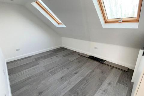 undefined, Buckingham Road, Edgware, HA8