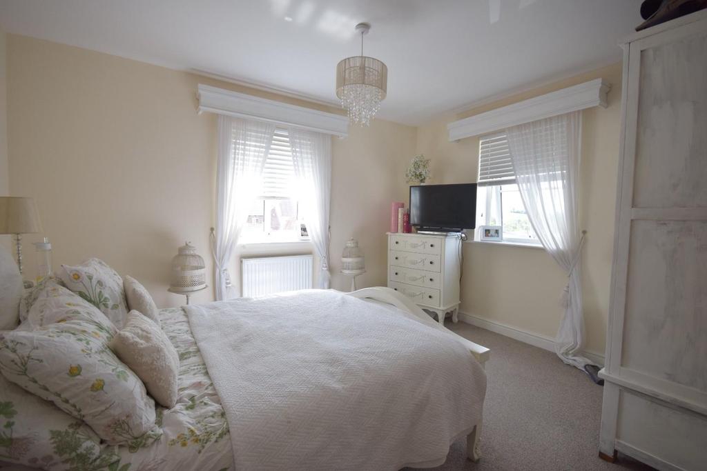 Bedroom one - pic 2 of 2