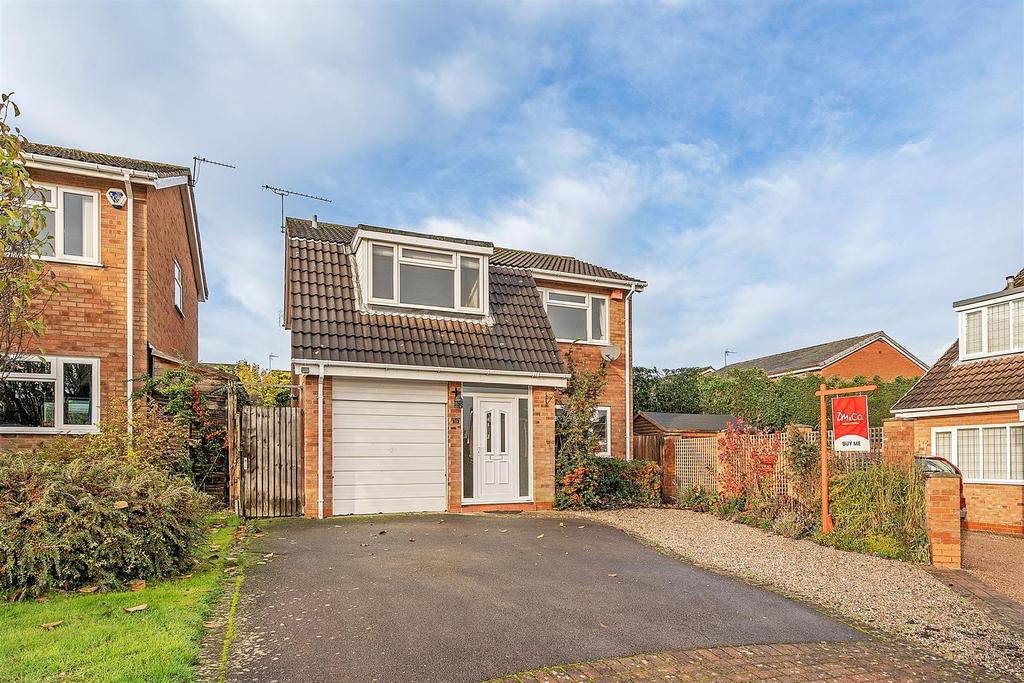 Woodrow Crescent, Knowle, Solihull 4 bed detached house £600,000